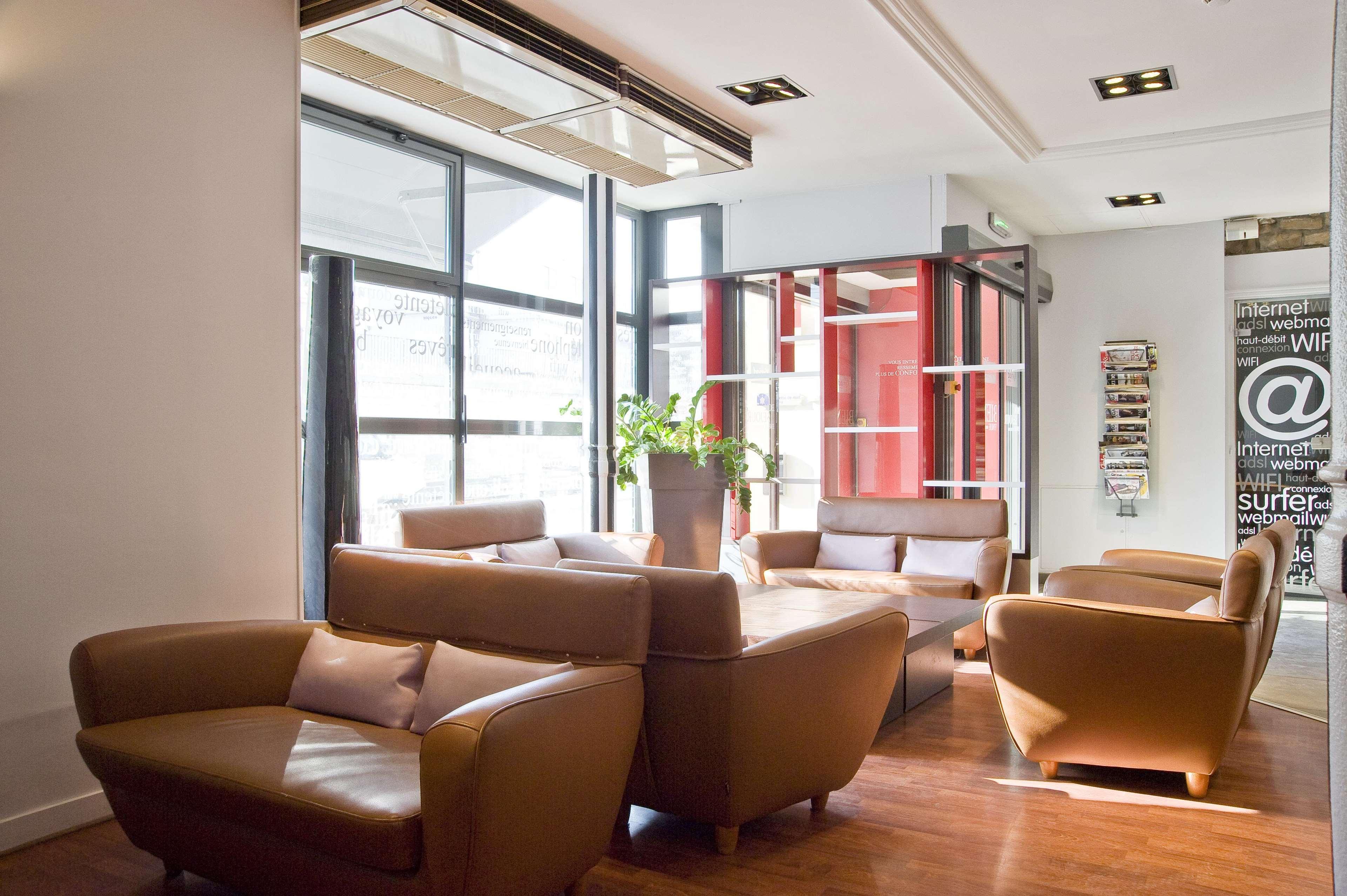 Kyriad Hotel Dijon Gare Екстер'єр фото
