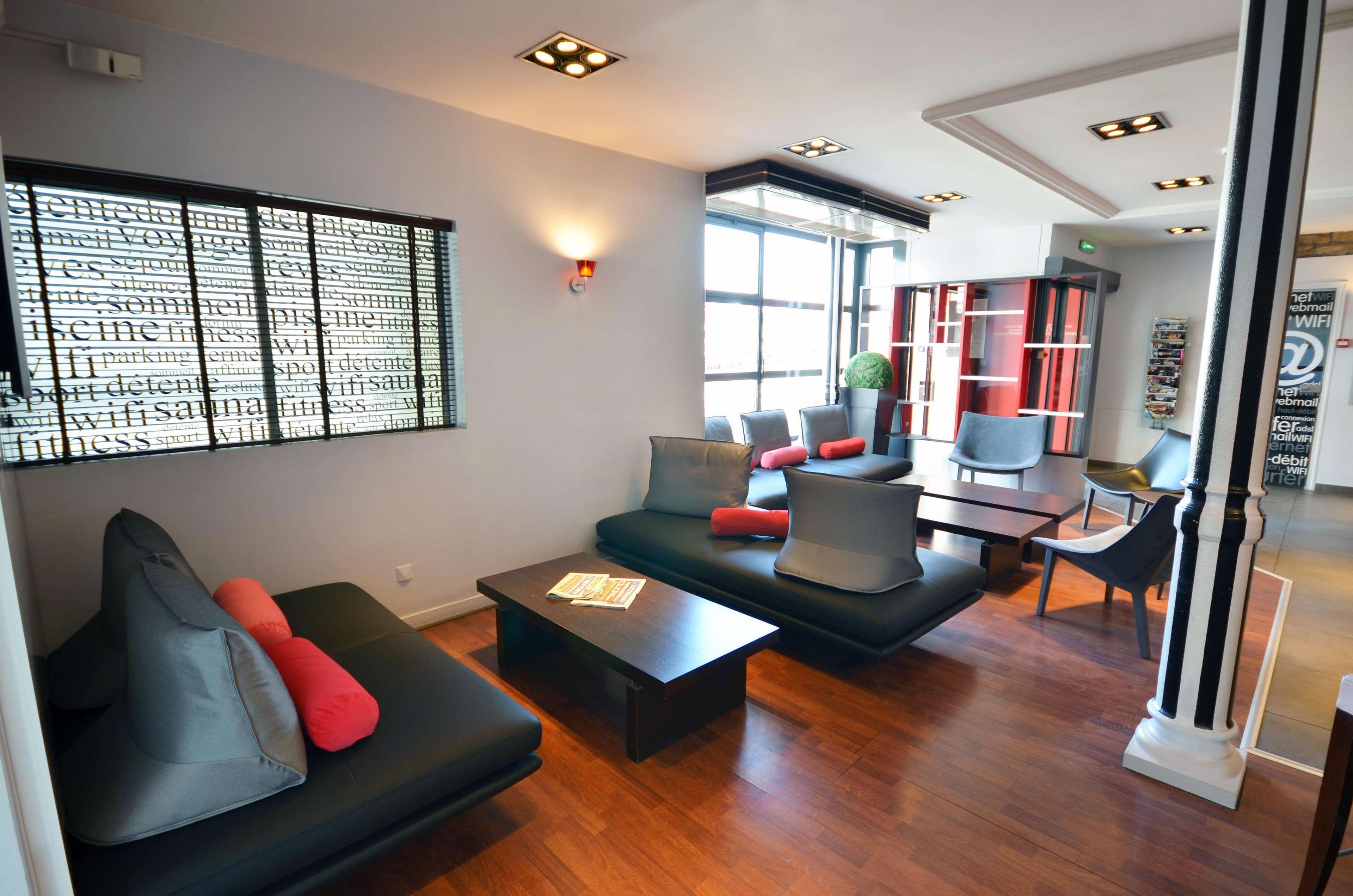 Kyriad Hotel Dijon Gare Екстер'єр фото