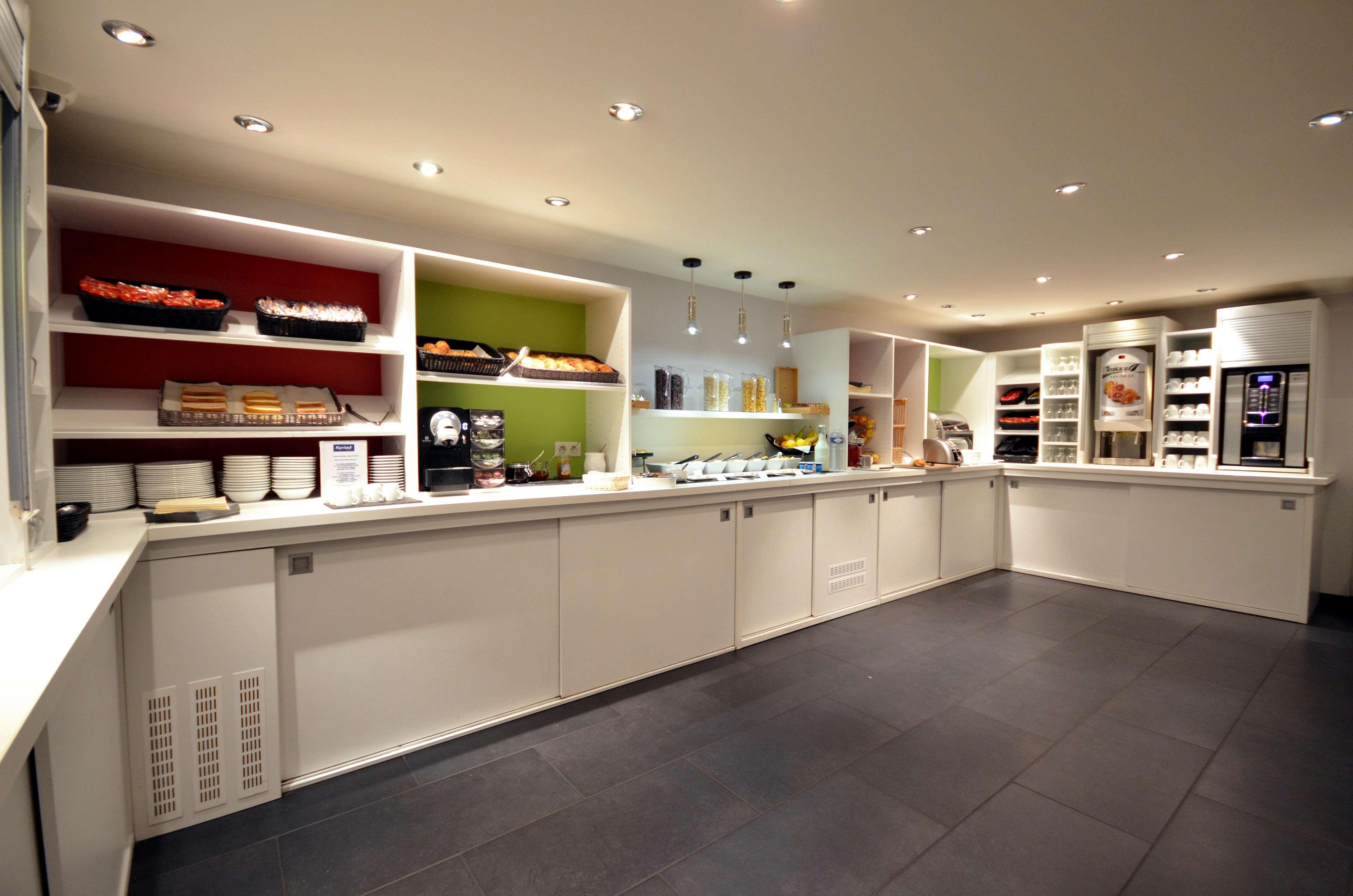 Kyriad Hotel Dijon Gare Екстер'єр фото